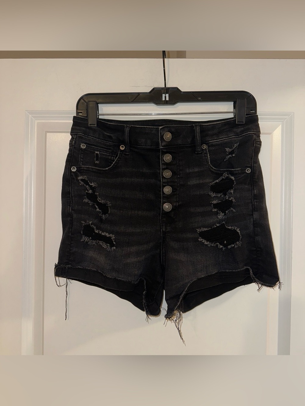 American Eagle High-Rise Distressed Black Denim Shorts - Women